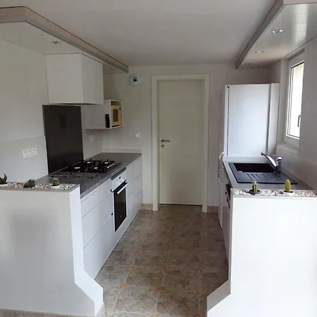 Nyaraló Propriete De 2 Chambres Avec Jardin Amenage Et Wifi A